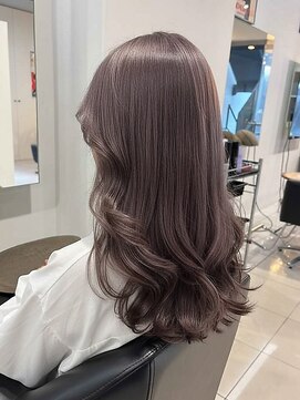 ノア(no_a) 透明感ラベンダーベージュ×レイヤー