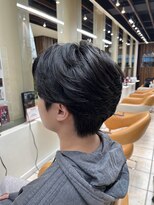 クオリス 上板橋店(QUALIS)&nbsp;20代30代◎黒髪センターパート×ニュアンスパーマで清潔感