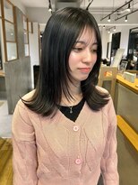 アカラ(acala)&nbsp;外ハネ暗髪セミロング【20代30代40代/イルミナカラー/髪質改善】