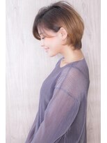 オウル(Owll)&nbsp;【DISHEL】大人かわいいひし形ショートボブ 似合わせカット