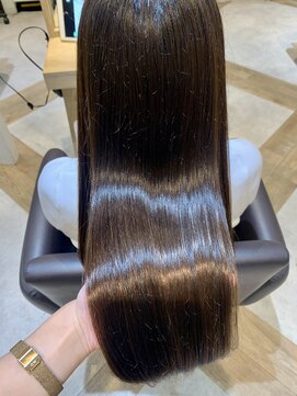 ジーナ 船橋(Zina) 艶髪ストレート×髪質改善サイエンスアクア