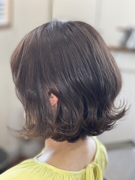 オッタントゥーノ(OttantunO 81) 大人可愛い外ハネボブ20代30代40代