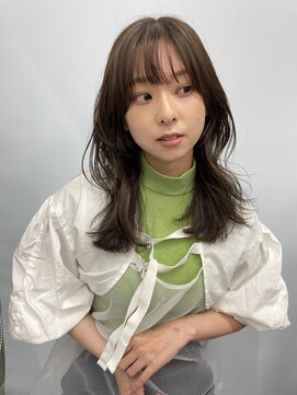 デイジー(Daisy) 天神 大名 顔周りレイヤー ミントベージュ