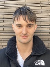 ユーボン(YOUBON) 無造作 ローフェードスタイル