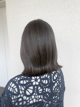 ロエ(loe) ワンランク上の大人オリーブグレージュ