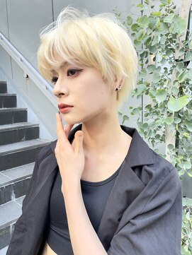 ヌード(NUDE) NUDE ハイトーンブロンド前髪ありショート マッシュショート