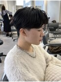 刈り上げセンターパート　韓国風　ナチュラルパーマ　MOMO