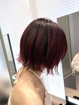 エレノア 新宿新南口(Eleanor) 暖色系カラー