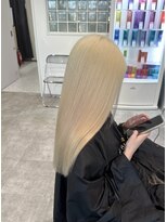 カラ ヘアーサロン(Kala Hair Salon)&nbsp;ホワイトブロンド