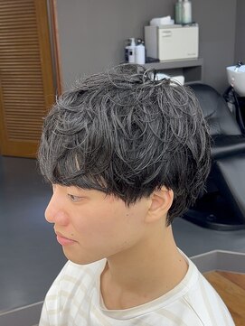ザデイトウキョウ 表参道 青山(THE DAY TOKYO) MEN'S HAIR/くせ毛ショート/ショートウルフ/大人メンズ/表参道駅
