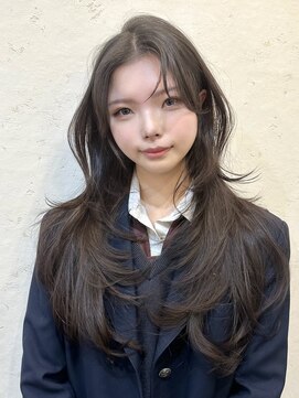 ライン(LINE) 韓国風/レイヤー/前髪カット/オリーブ/透明感/ハッシュカット