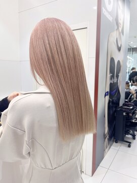 トニーアンドガイ 青山店(TONI & GUY) ブリーチカラーホワイトブロンドイメチェンヘアスタイル