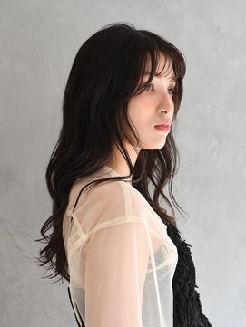 アース 焼津店(HAIR&MAKE EARTH) 2. 韓国風ナチュラルロング×暗髪カラー×柔らかレイヤー