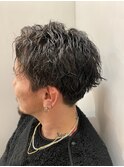 ツイストスパイラルパーマツーブロックセンターパート理容室床屋