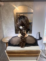 サーディースリーエーカーズヘアスタジオ(33Acers Hair Studio)&nbsp;ルーズあみおろし