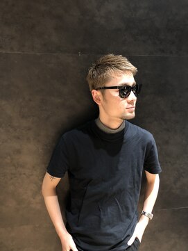 リップスヘアー 銀座(LIPPS hair) 【LIPPS RayGINZA】  ブリーチカラースタイル#銀座 #刈り上げ