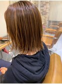 切りぱなしボブ&細かハイライト