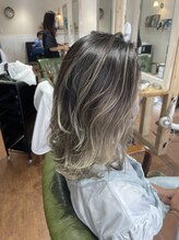 ヘア ライフ ワイレア(HAIR LIFE Wailea) ハイライトバレイヤージュ