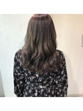 リム ヘアー(Rim hair) グレージュ