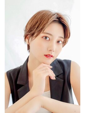 フレイムスヘアーアンドリラックス 西川口店 美髪ホワイトグレージュネビージュ大人かわいいこなれミディ