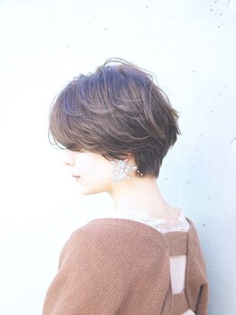 ギンイロ(giniro)の写真/【ツヤ感ある白髪染めが大好評】ヘアケアにこだわるginiroが、髪の悩みを抱える大人女性に最適カラー提案！