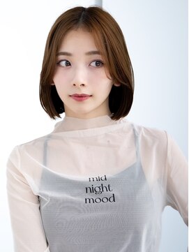 レノラ 本町(LENORA) 20代30代大人かわいいナチュラル暗髪エアーストレートヘア