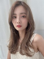 バイオレット 表参道店(Violet)&nbsp;ブリーチなし外ハネロングレイヤーカット小顔シースルーバング