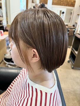 リシェールグリーン 越谷花田店(RICHAIR GREEN) デザインカラー/レイヤーカット/ウェットヘア/オリーブベージュ