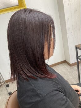 ラウラサン(RauRa.SAN)の写真/髪と頭皮に優しいナチュラルカラーで、柔らかいけれど深みのある質感へ！ダメージレスカラーでイメチェン♪