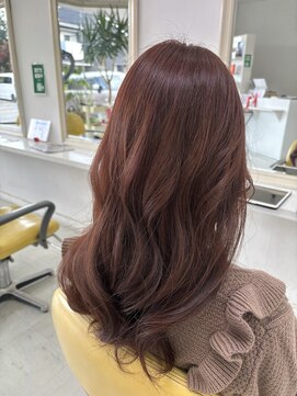 アトリーチェ 六科店(ATTRICE) 肌映えレットカラー