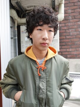 シイ(SIE) ラフウルフパーマ