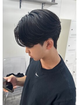 レーヴバイキートス(REVE by kiitos) 【REVE】センターパート×ニュアンスパーマ×ダウンパーマ