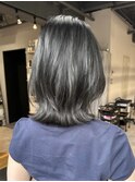 クビレイヤー 透明感