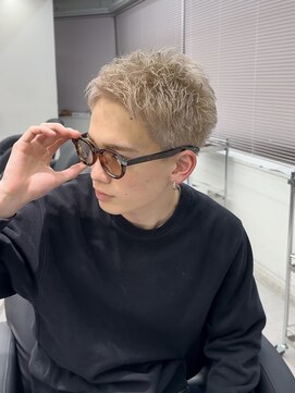 メンズペレ 渋谷(MEN'S PELE) MEN’S HAIR/ブルーブラック/フェザーパーマ/渋谷