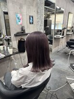 コワファースト長崎シャンプーボーイ 2nd(COIFF1RST 長崎 SHAMPOO BOY) ぱつっとレイヤーボブ ダブルカラー ラベンダーカラー