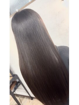 オリーブ(Olive) 広がり改善 大人の美髪ストレート