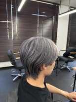 エミタス 柳通り(Emitas.) ハイトーンシルバーカラー