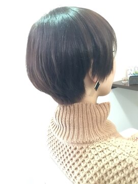 キャトル(hair make QUATRE) お手入れ楽ちんショート