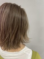 レイドバック(LAID BACK)&nbsp;【代官山 恵比寿】ハイライト＋ベージュの大人ハイトーン