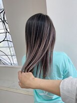 ユニ(Uni.) 大人可愛い20代30代40代小顔