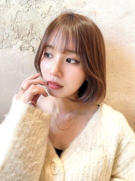 ロンド クラン 岡崎(Lond Clan) 小顔ヘア ヌーディーカラー 韓国ボブ 切りっぱなしボブ