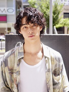 ラヴィズムバイフィフス(LUVISM by fifth) 波巻きパーマツイストスパイラルパーマメンズ万代新潟駅