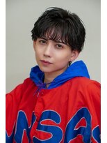 オーシャントーキョーオーバー 渋谷(OCEAN TOKYO OVER)&nbsp;韓国ヘアカルマパーマカルマバングセンターパート黒髪ウルフ