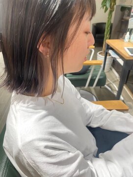 ライズ バイ レボ(RISE by REVO) 大人かわいい/レイヤーロング/グレーベージュ/前髪パーマ/我孫子