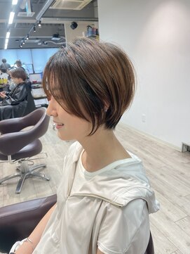 コワファーストナガサキシャンプーボーイ(COIFF1RST NAGASAKI SHAMPOO BOY) 大人ショートボブ丸みショートカットマッシュショート前髪あり