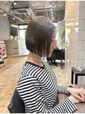 きりっぱなしボブ/アッシュカラー/透明感カラー