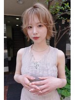 ネルケ 立川(nelke)&nbsp;韓国レイヤー くびれボブ ハイトーン ベージュカラー