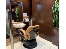 ヘアーモードキクチ 神田日銀通り店の雰囲気（平日21：00まで土日祝19:00までの受付になります<理容室>）