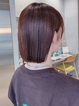 オーガニック リブ 川越(organic+live) 冬の小顔◎切りっぱなしストレートボブ×透明感ラベージュ