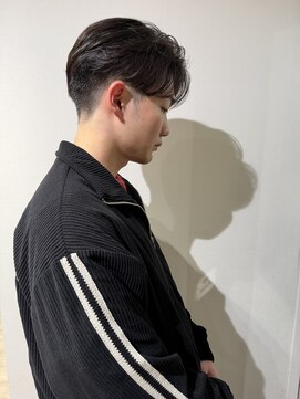 [zest 中野/吉澤]センターパート、フェザースタイル